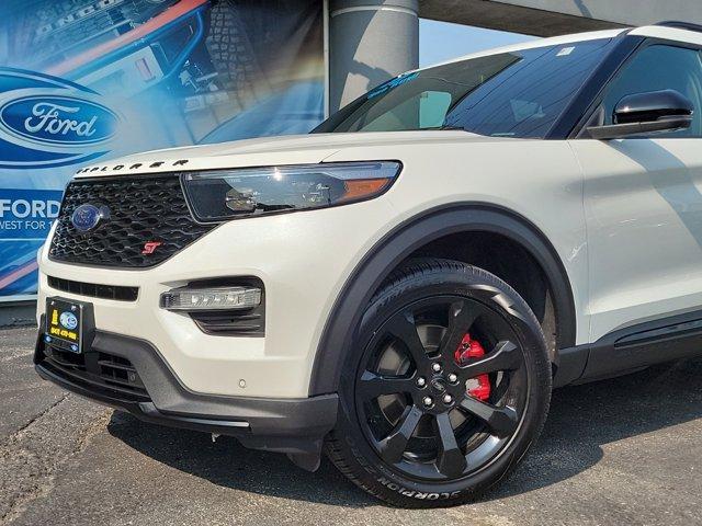 2023 ford explorer st