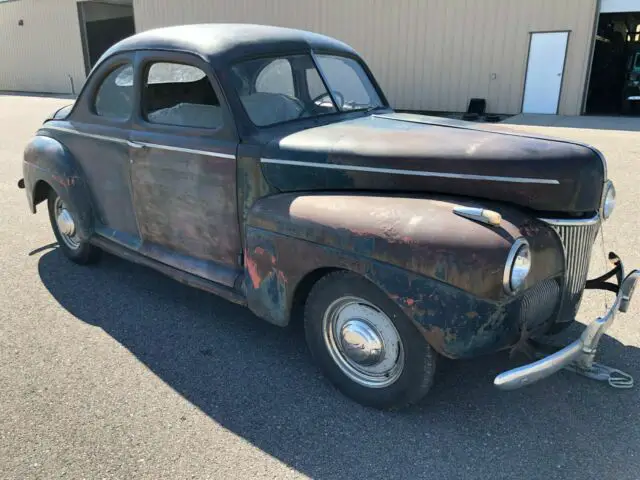 1941 ford coupe, good sold body, mostly complete, not running