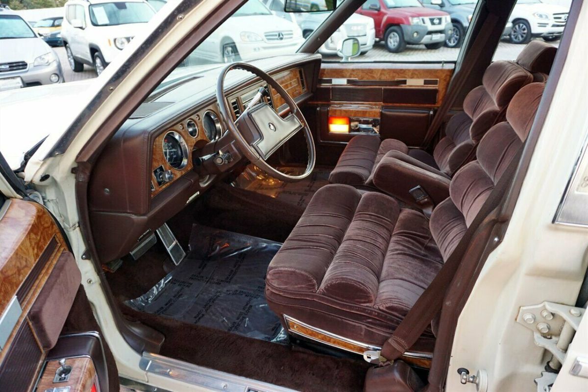 1983 buick electra park avenue sedan - 41k miles, 1 owner, immaculate estate car