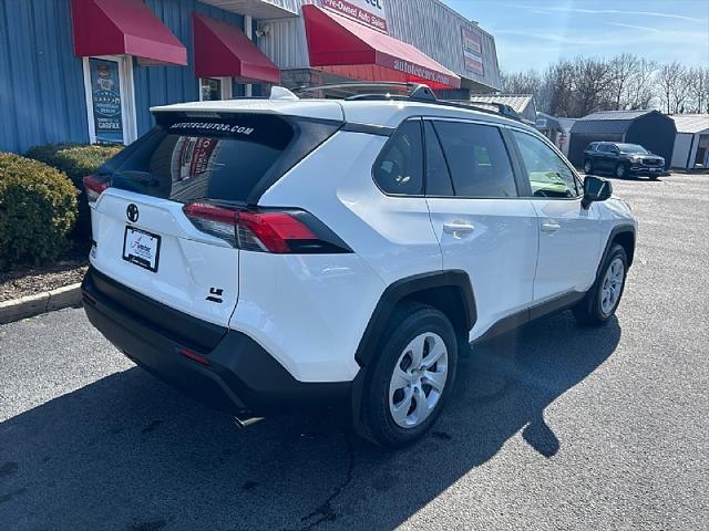 2019 toyota rav4 le