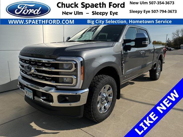2023 ford f-350 lariat