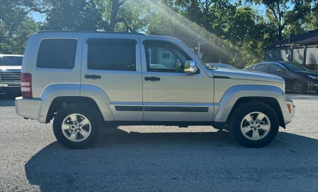 2010 jeep liberty sport