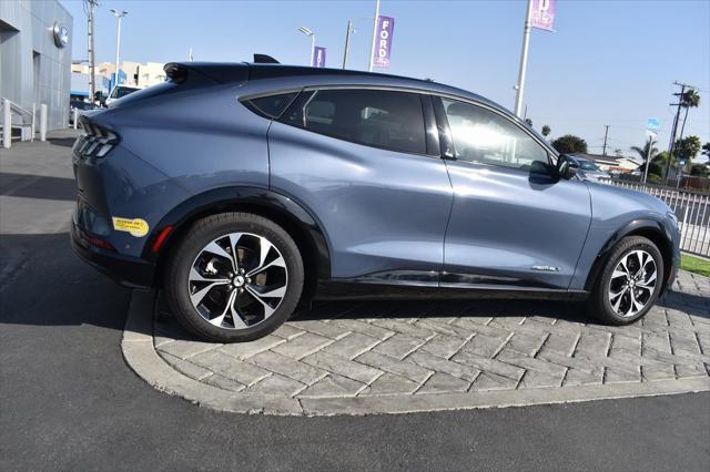 2021 ford mustang mach-e premium
