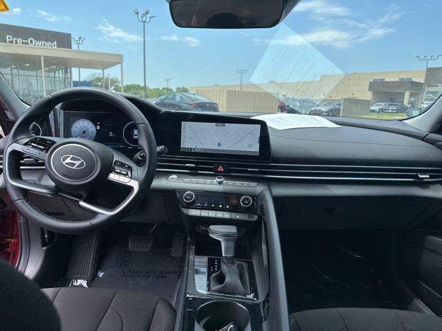 2024 hyundai elantra sel