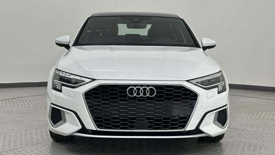 2024 Audi M11 (A3) premium plus