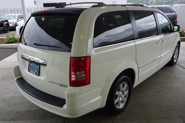 used 2010 chrysler town & country touring roseburg, or 97470 for sale in roseburg, oregon