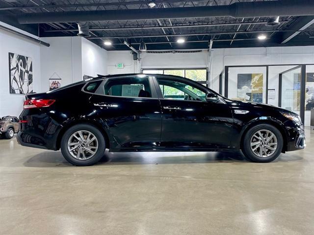 2019 kia optima lx