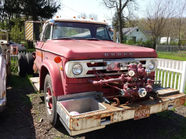 dodge d-800 heavy truck
