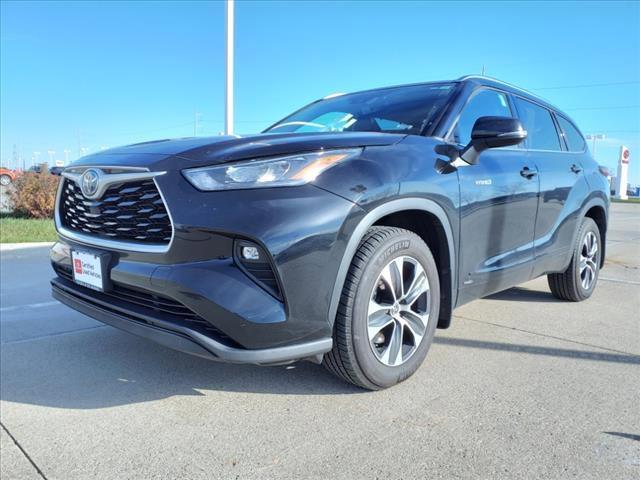 2020 toyota highlander hybrid xle