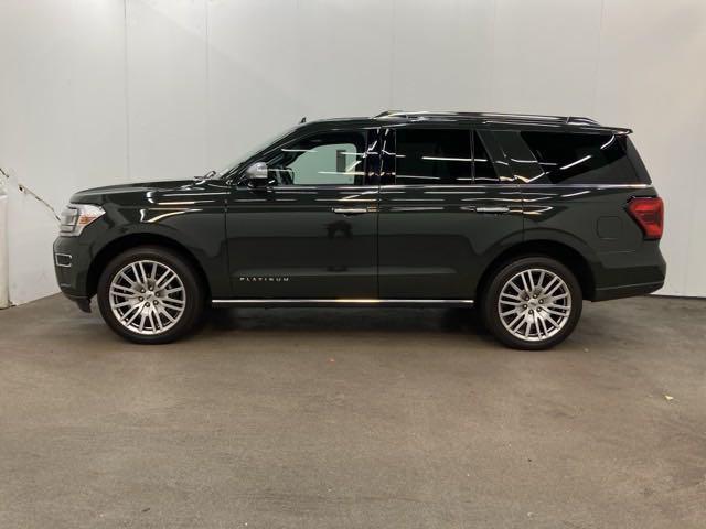 2022 ford expedition platinum