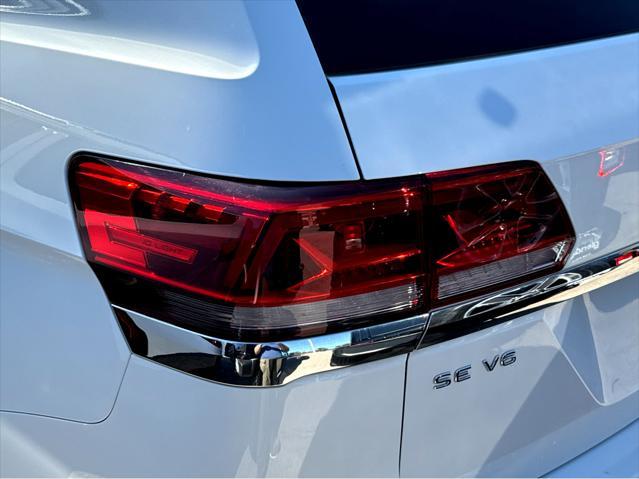 2021 volkswagen atlas 3.6l se w/technology