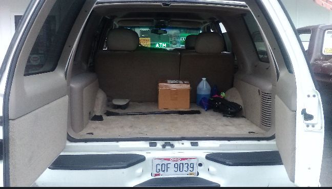 2000 cadillac escalade for sale in ohio by owner