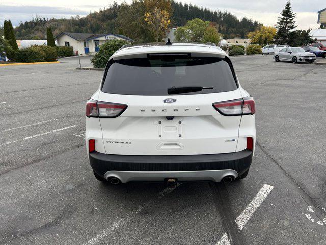 2020 ford escape titanium