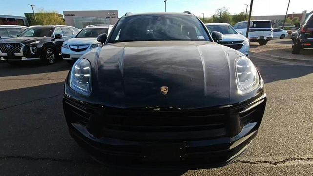 2022 porsche macan base