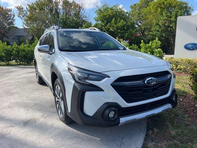 2023 subaru outback touring in hollywood, florida