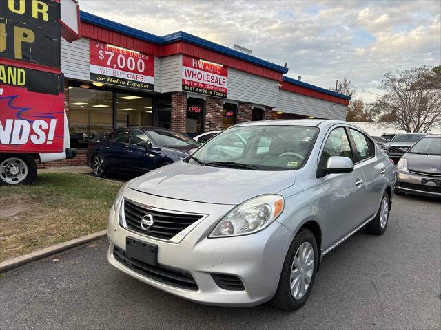 2013 nissan versa 1.6 s