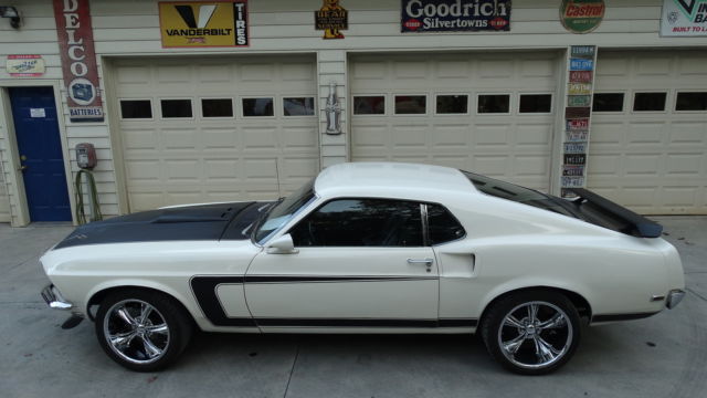 1969 fastback....302 engine....power steering...disc brakes