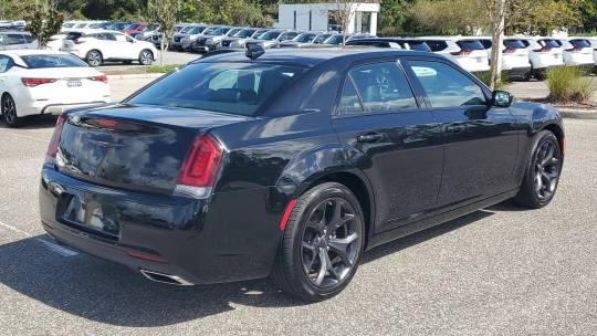 2023 Chrysler 300