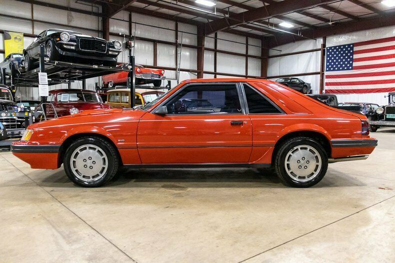 1986 ford mustang svo turbo 33253 miles bright red coupe 2.3l turbocharged i4 5