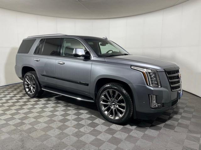 2020 cadillac escalade luxury