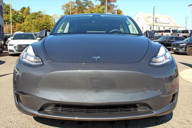 2022 tesla model y long range