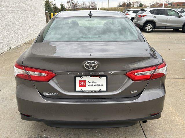 2020 toyota camry le