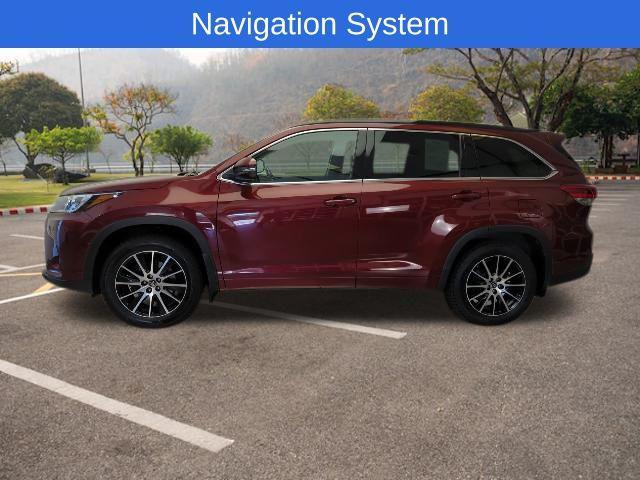 2017 toyota highlander se