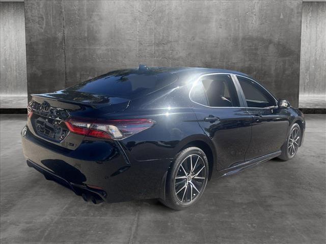 2024 toyota camry se