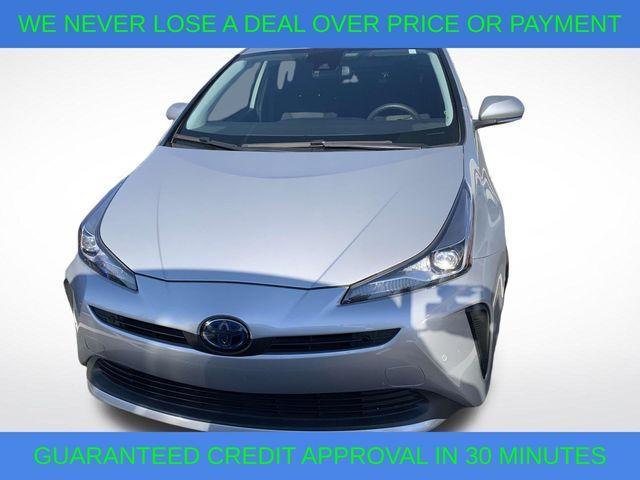 2022 toyota prius l