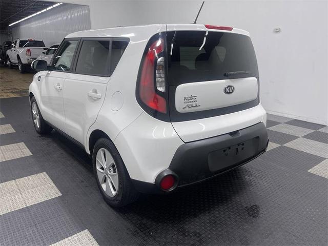 2016 kia soul base