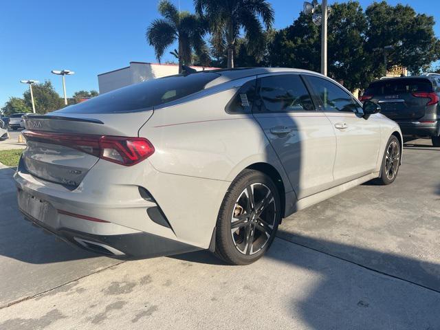 2022 kia k5 gt-line