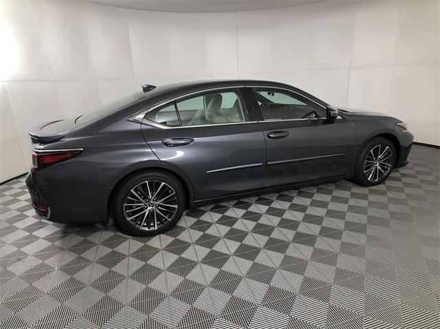 2023 lexus es 300h 300h