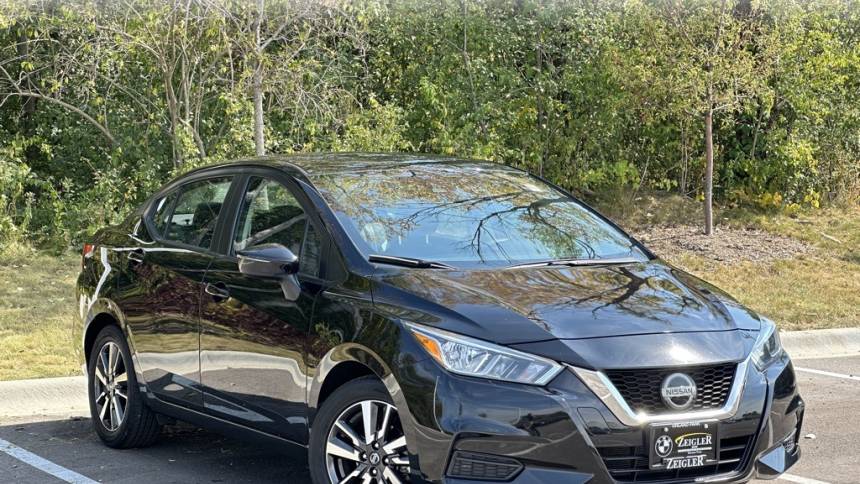 2021 nissan versa sv