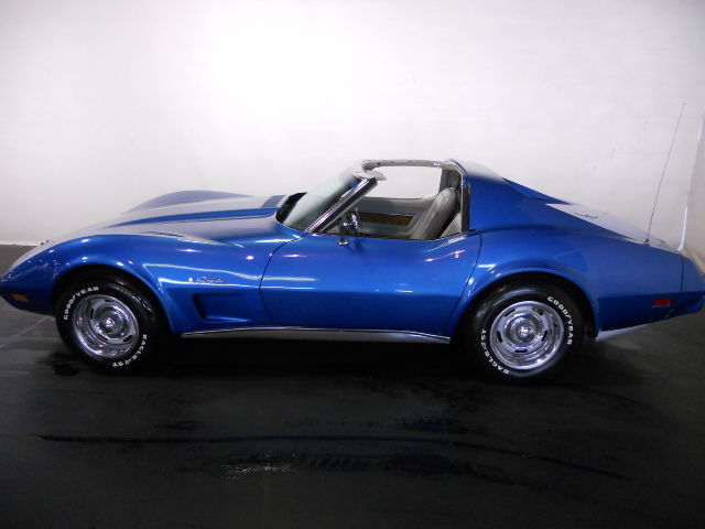 1976 corvette stingray original 15,391 miles, 4 speed, documents, drives great
