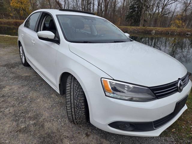 2014 volkswagen jetta auto sel