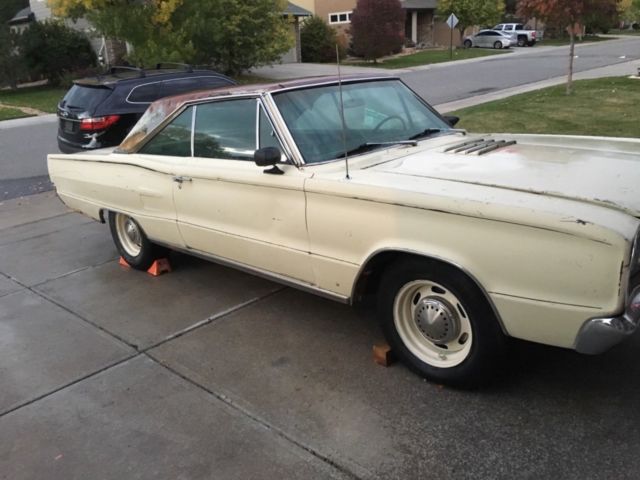 1967 dodge coronet r/t 4 speed