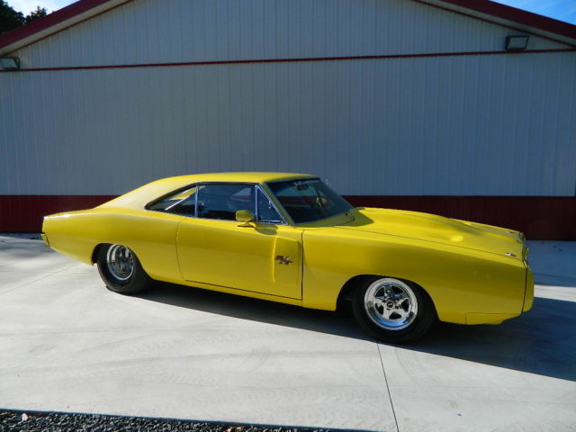 1970 dodge charger r/t 472 hemi show car