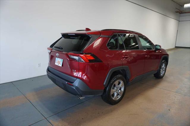 2022 toyota rav4 xle