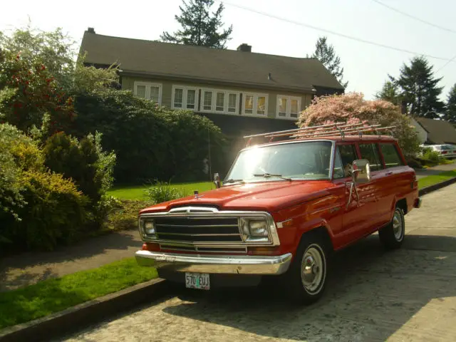 1988 fire engine red fleet jeep, grand wagoneer