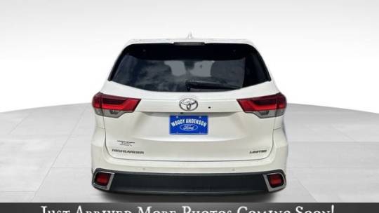 2017 Toyota Highlander limited