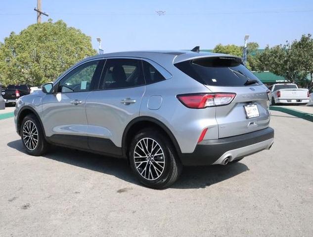 2021 ford escape phev se
