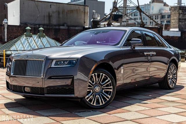 2023 rolls-royce ghost