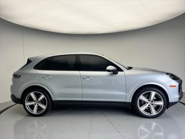 2024 porsche cayenne base (tiptronic)