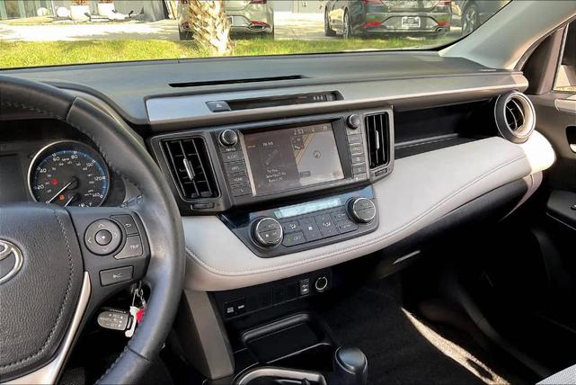 2017 toyota rav4 xle