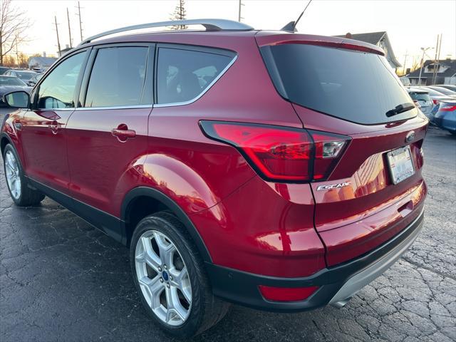 2019 ford escape titanium
