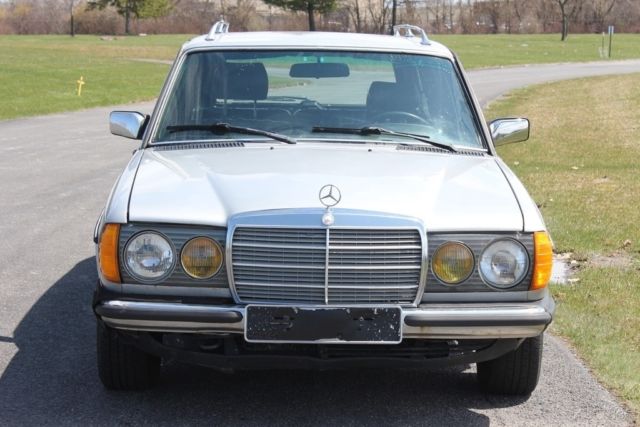 1983 mercedes benz 300td turbo wagon no reserve!