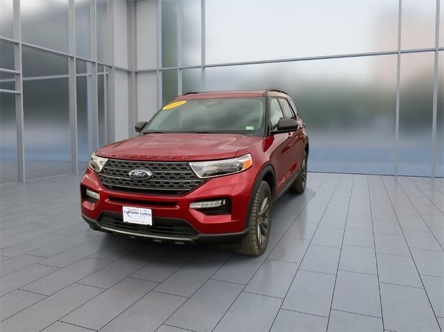 2021 ford explorer xlt