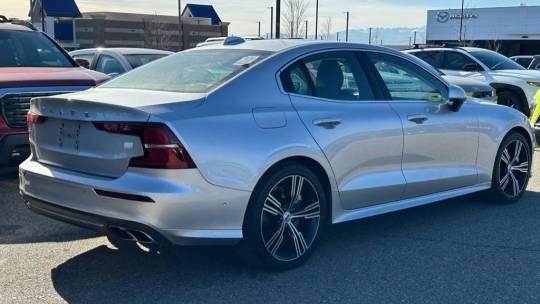 2022 Volvo S60