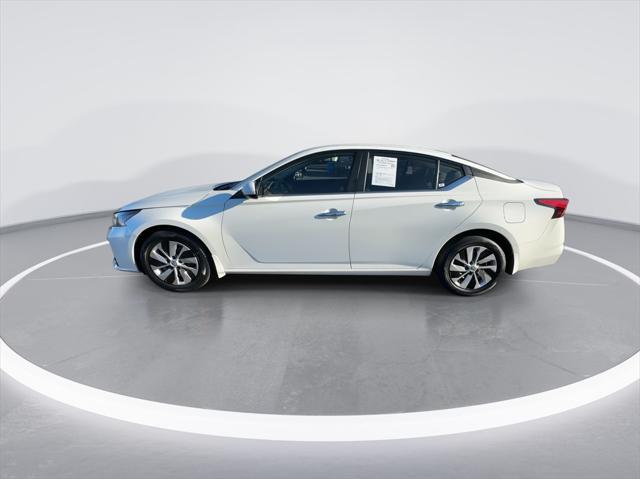2023 nissan altima s fwd