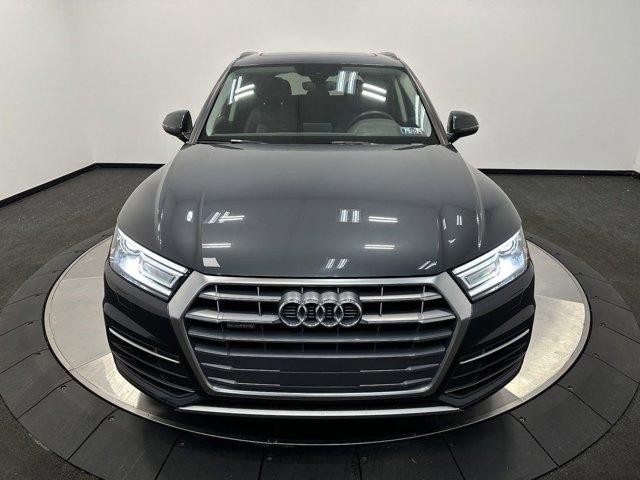 2020 audi q5 45 titanium premium